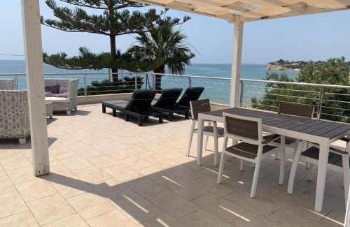 Gallina Apartment | Pet-Friendly Case Gallina: Oceanfront Retreat with Views