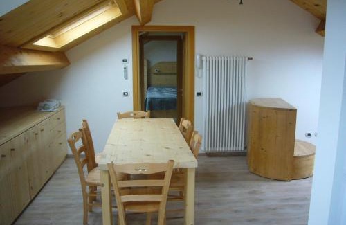 Santa Giustina Apartment | Family-Friendly Stay at Case Pizzocco, Santa Giustina