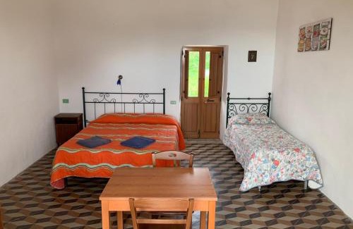 San Vincenzo Apartment | Pet-Friendly Retreat at Case Scibilia for Your Family Getaway