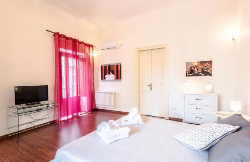 Castelbuono Bed & Breakfast | Guest Rated 10/10: Case Spazioscena - Calliope Awaits