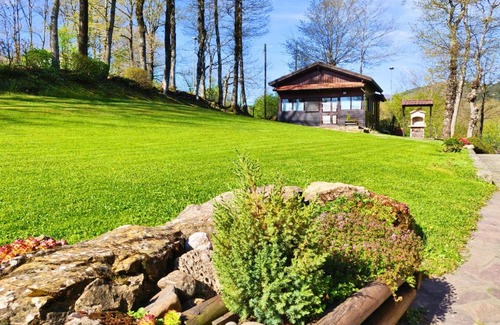 Ventasso House | Discover Case Vacanze Giarola: A 4-Star Retreat