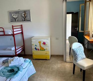 Racale House | Cozy Case Vacanze Racale: Pet-Friendly & Family-Oriented