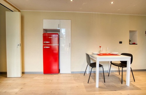 Monza Apartment | Convenient Stay at Casa Galileo near Policlinico