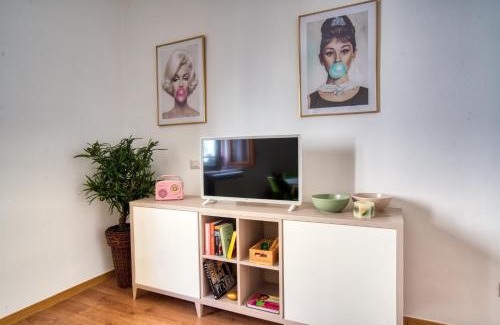 Cernusco sul Naviglio Apartment | Elegant CASA DIVA Monolocale in Historic City Center