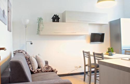Cernusco sul Naviglio Apartment | Tranquil CASA MATABU': Bright Child-Friendly Retreat