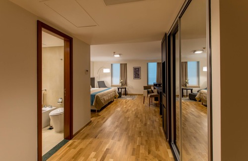 Cordoba Hotel | Top-Rated Caseros 248 Hotel with Spa & Family-Friendly Perks