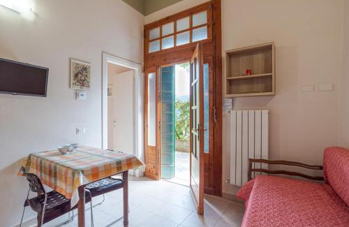 Azzano Apartment | Cozy Casetta al Lago: Family and Pet-Friendly Retreat