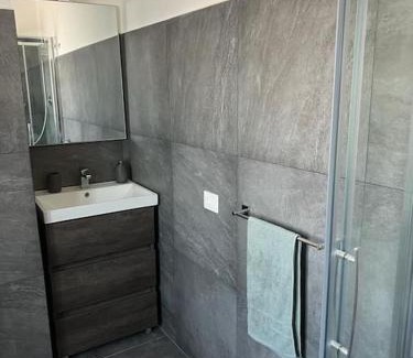 Suburbio VII Portuense Apartment | Cozy Casetta al Trullo with Terrace for Family Enjoyment