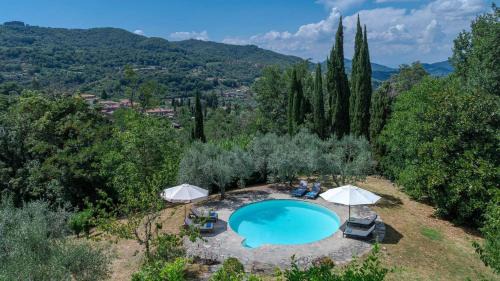 Neri Villa | Discover Family-Friendly Comfort at Casetta Busecchio