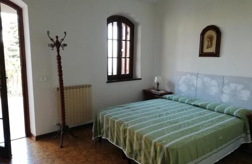 Corsanico House | Oceanfront Retreat at Casetta del Sole - Rated 8/10 by Guests
