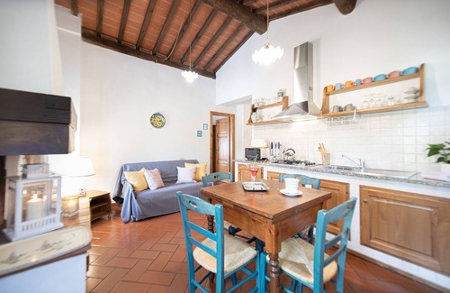 Nozanno Apartment | Glicine Apartment with Pool: Ideal Family Getaway