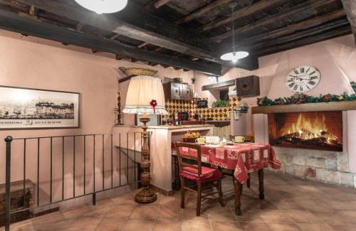 Sutri House | Guest Favorite: Casetta Di Carlo Magno with Family Amenities