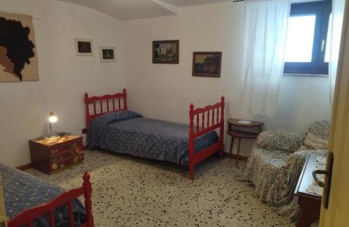 Allerona Apartment | Discover Casetta Edera: Pet-Friendly Haven with High Ratings