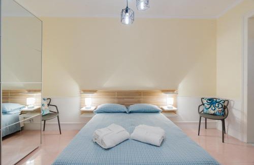 Trapani Apartment | Casetta Fardella 95: Oceanfront Retreat with Guest Rating 9.8