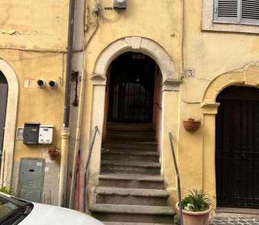 Genzano di Roma Apartment | Inviting Casetta in Genzano di Roma - Pet Friendly & Rated 9.6
