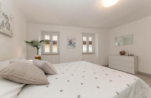 Maccagno House | Family-Approved Retreat at Casetta Lago Maggiore