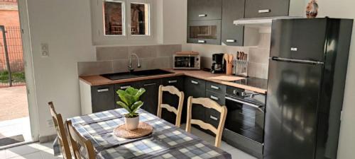 Tulette Apartment | Tranquil Escapes at Casevielle in Beautiful Provence