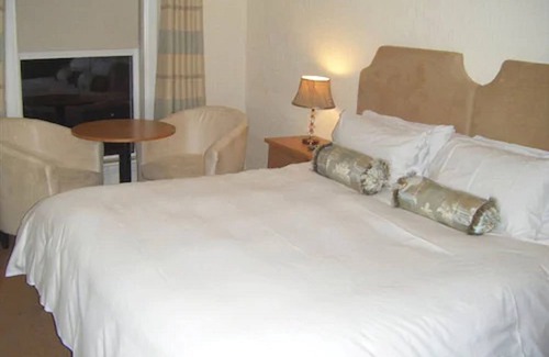 Glengarriff Hotel | Discover Casey's Hotel Glengarriff: Family-Friendly Retreat