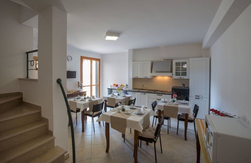 Carpignano Salentino Bed & Breakfast | Discover Casina dei Nonni: Eco-Friendly Retreat with Spa