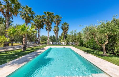 Cutrofiano House | Family-Friendly Casina Litta with Pool & High Guest Ratings