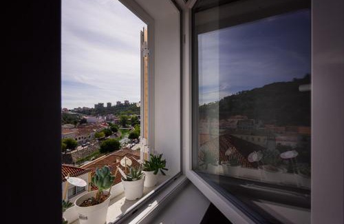 Alenquer House | Pet-Friendly Getaway at Casinha da Encosta - Rated 9.1/10