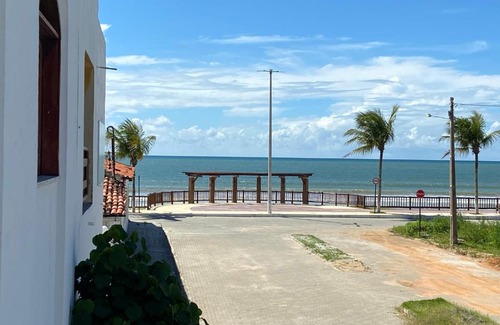 Mundau House | Casinha Valdenia: Paradise Escape with Oceanfront Views