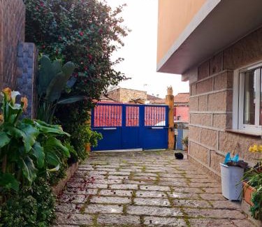 O Porrino House | Cozy Casita in the Heart of Town - Pet and Child Friendly