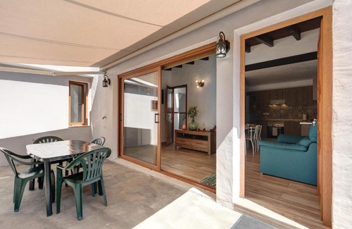 El Paso Apartment | Family-Friendly Escape at Casita Ana with Stellar Reviews