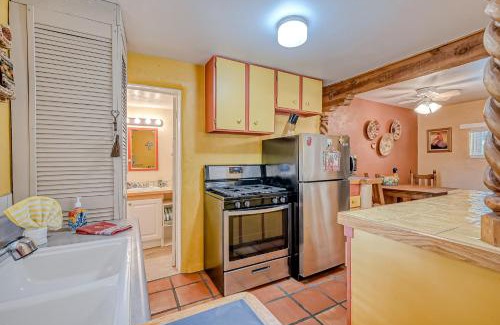 Taos House | Discover Comfort at Casita Antonio - Pet and Child Friendly