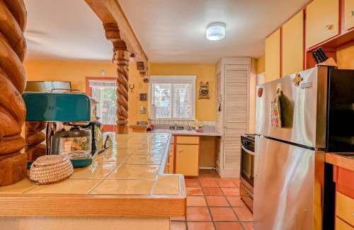 Taos House | Discover Comfort at Casita Antonio - Pet and Child Friendly