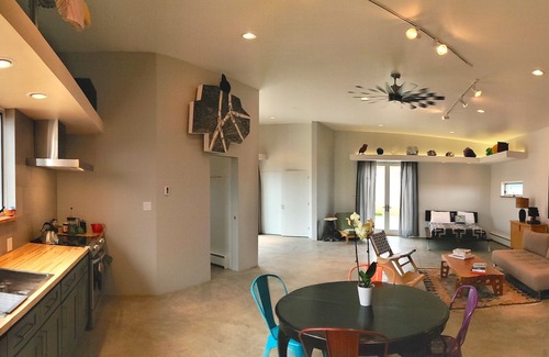 Taos House | Explore Casita Atomica: Hiking, Golfing & Poolside Relaxation