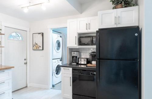 Okanagan-Similkameen House | Discover Casita Bella Vita: Pet-Friendly Retreat in Summerland