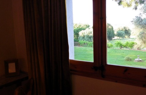 Garrigas House | Discover Casita con Jardín Privado in L'empordà's Heart