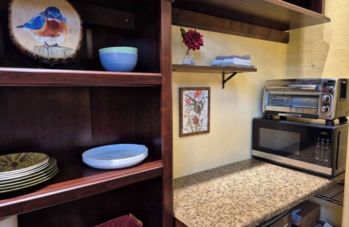 Tubac Apartment | Casita de Anza – Charming 1 Bed/Bath Getaway in Historic Tubac Artist Community!