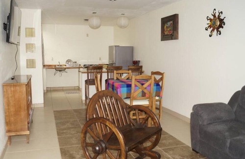 Patzcuaro House | Budget-Friendly Stay at Casita de Elisa Awaits You