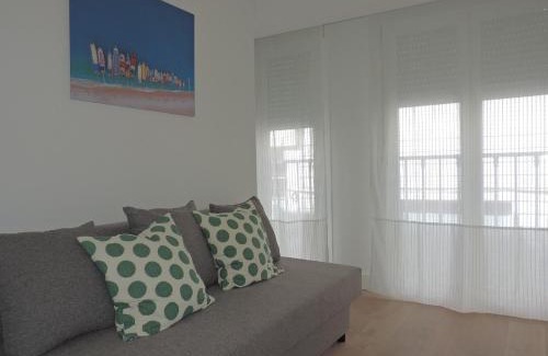 Lagunillas Apartment | Oceanfront Retreat at Casita de Frailes: Family Friendly
