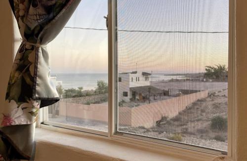 San Juanico House | Cozy Casita de Renta with Oceanfront Views and Pet-Friendly