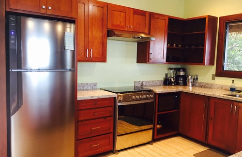 Bocatorito House | Beautiful Casita del Mar with Ocean View in Bocas del Toro