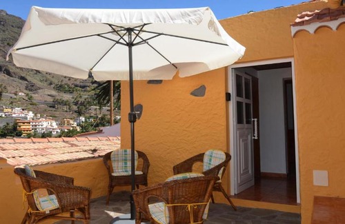 Valle Gran Rey House | Guest Favorite: Casita del Pedregal with 9/10 Review Score