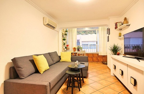 Santa Pola Apartment | Luxury Ocean View Apartment at Casita del Puerto, 9.6/10 Rated