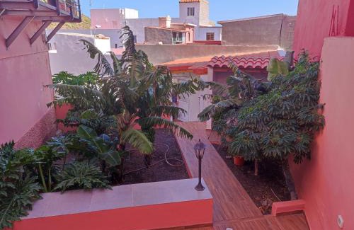 San Sebastian de la Gomera Apartment | Highly Rated Casita La Gomera: Your Perfect Getaway