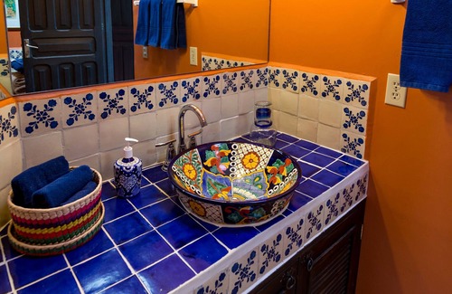 Ajijic House | Experience Casita Grande - Casa Del Angel Feliz in Paradise