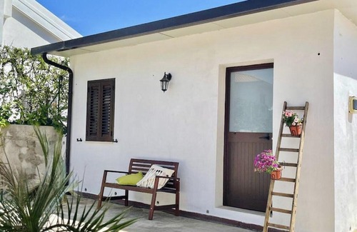 Gallina Apartment | Oceanfront Escape at Casita Iris - Stunning Ocean Views