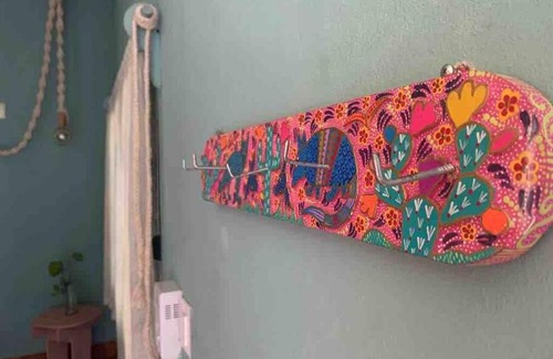 Diego Rojas Zapata Apartment | Charming Casita Jade: Family and Pet-Friendly Retreat