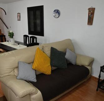 Setenil de las Bodegas Apartment | Experience Casita Ladera in Setenil - Rated 9.5/10