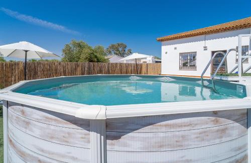 La Carlota Apartment | Explore Casita Los Garranchos: Oceanfront Family Retreat