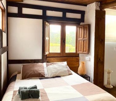 Cecebre Apartment | Rustic Casita with Oceanfront Views and Relaxing Pool