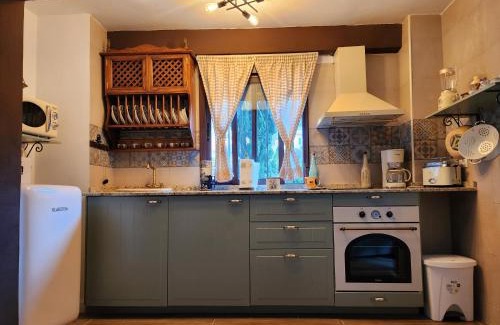 Setenil de las Bodegas Apartment | Discover Casita Zamudio: Family-Friendly Getaway, 9.7/10
