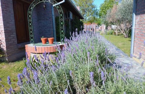 Carhue Apartment | Cozy Casitas El Lago: Family-Friendly & Wheelchair Accessible