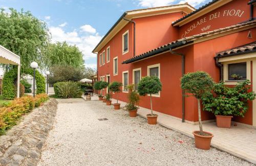 Montecarlo House | Pet-Friendly Retreat at Casolare dei Fiori - Le Ortensie